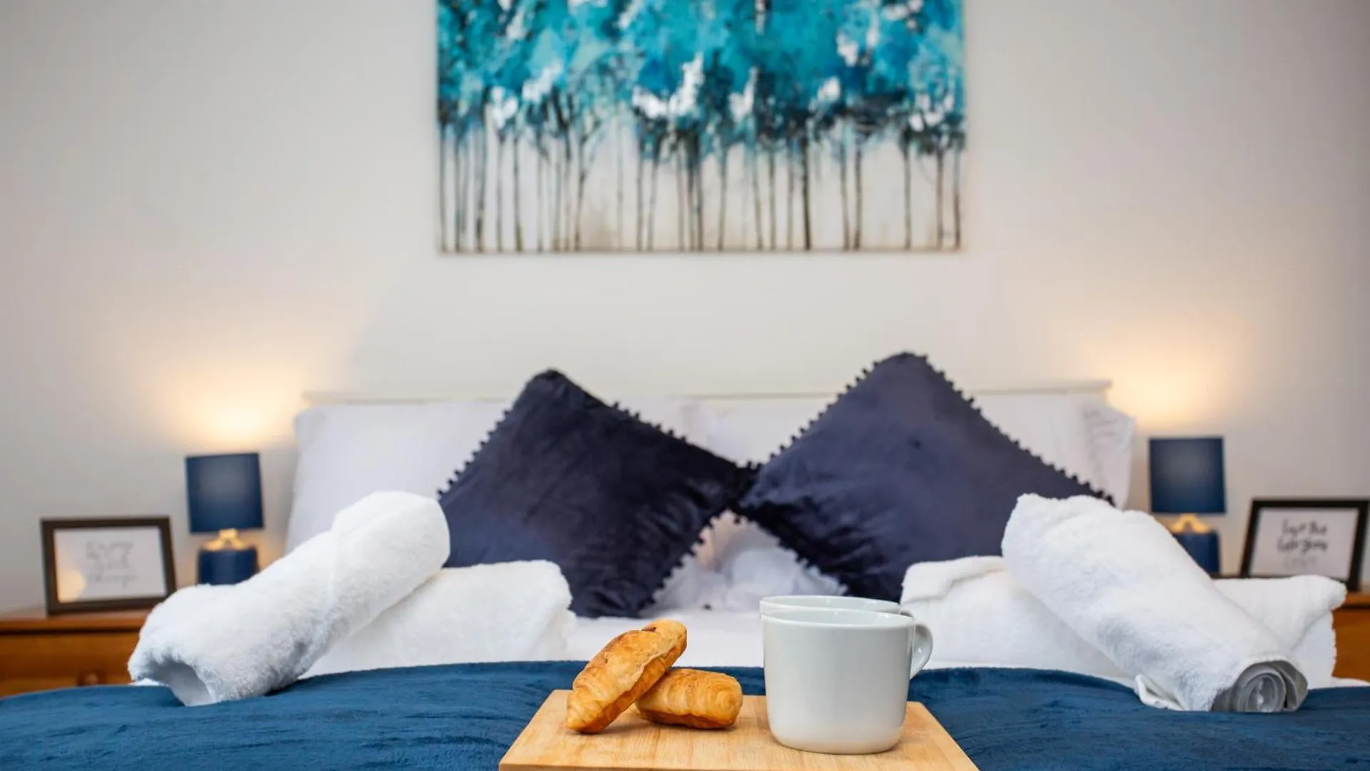 Relaxing 2Br Central Flat Near Train & Fast Wifi! Newcastle-upon-Tyne Lägenhet